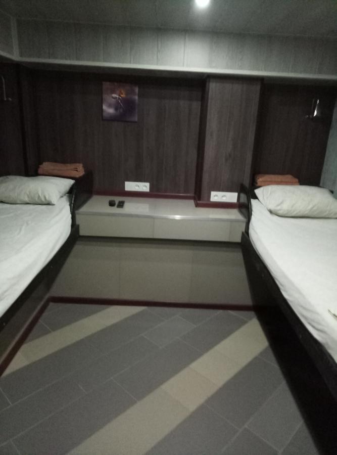 Guest House Khan Kharkiv Exterior photo